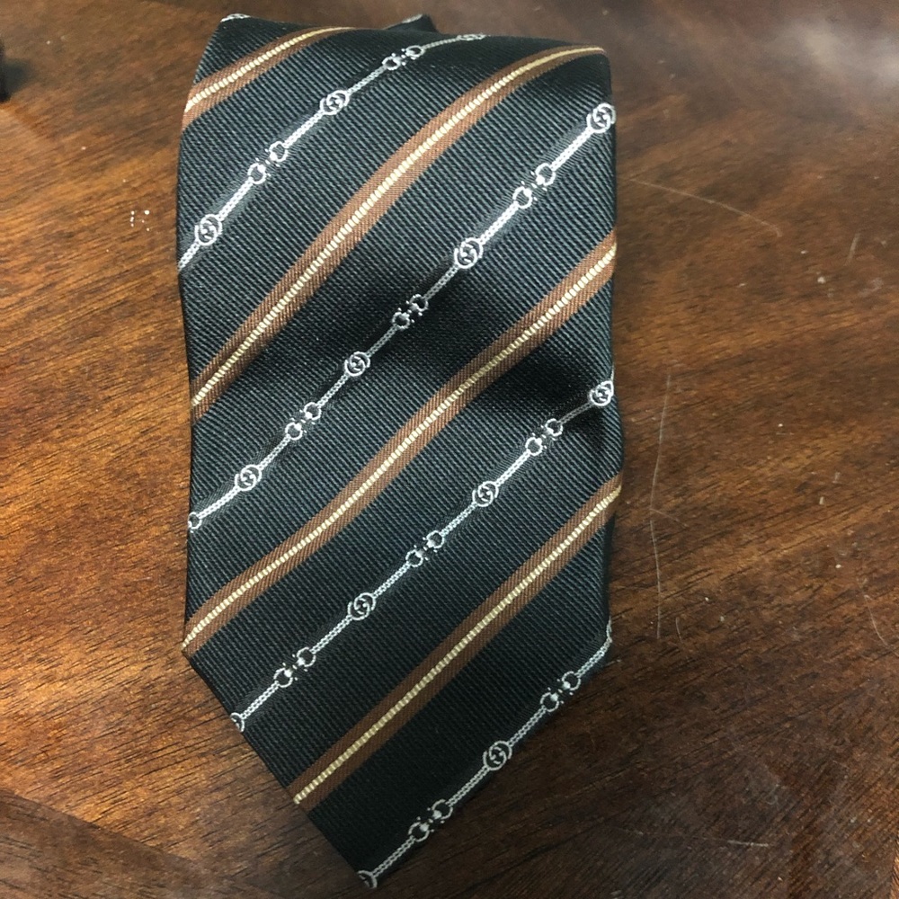 Authentic Gucci Horsebit tie
